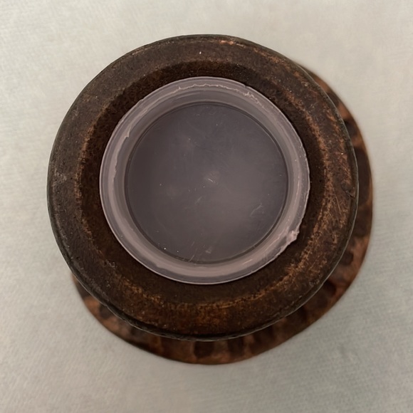 Vintage Mushroom Salt and Pepper Shaker - Picture 5 of 16